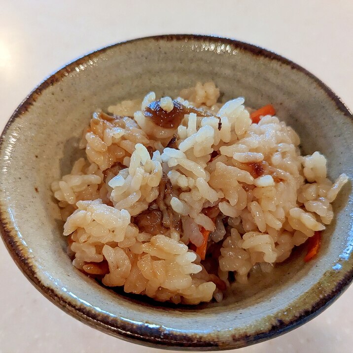 なめこと人参の炊き込みご飯